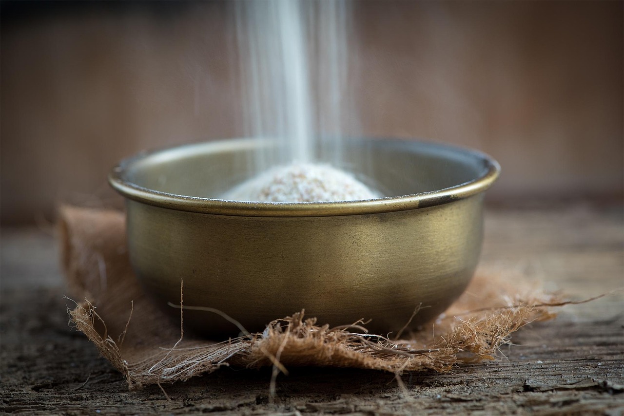 key, brass bowl, vessel, semolina, whole wheat semolina, fill in, fill up, trickle in, shell, fill, brass, old, antique, close up, meal, food, moving, rustic, semolina, semolina, semolina, semolina, semolina, fill